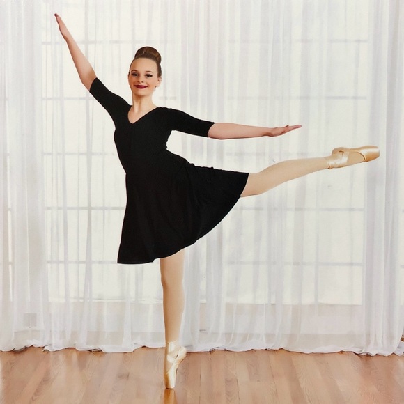 Weissman Dance Costume in black (large child) - Picture 1 of 4